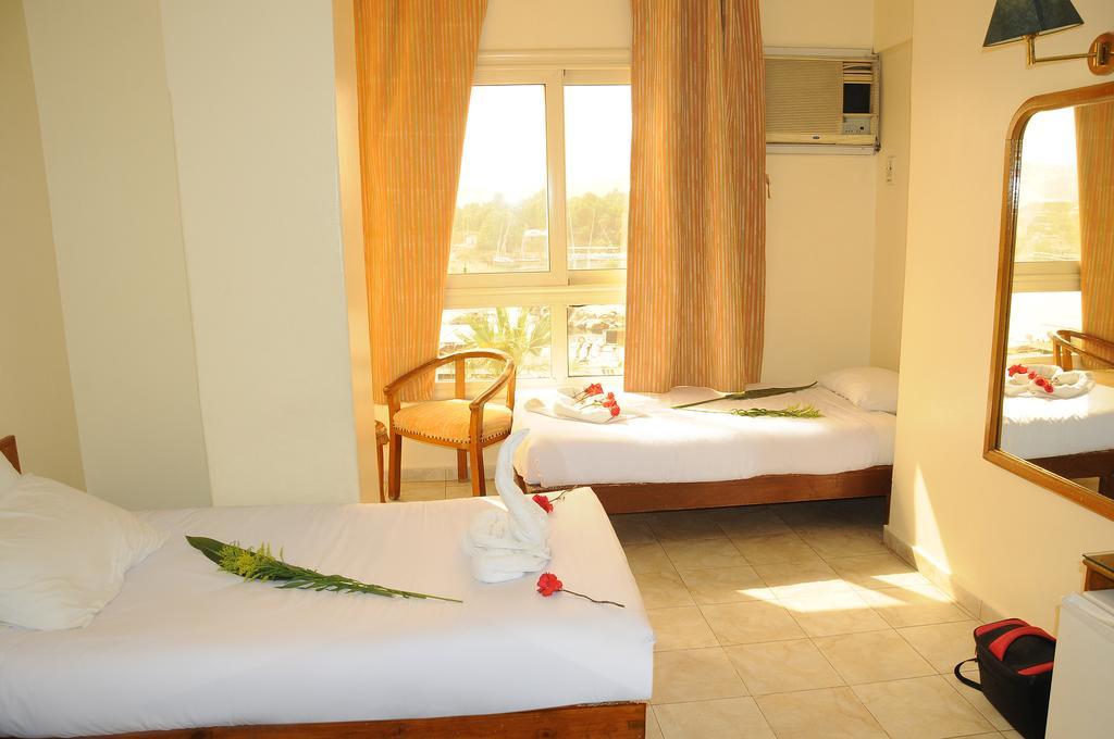 Nile Hotel Асуан Экстерьер фото